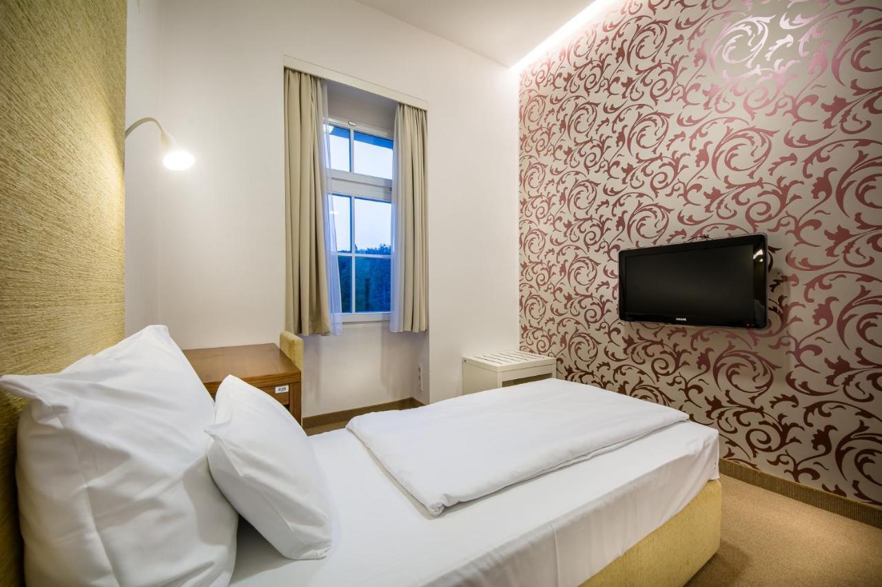 Rimske Terme Resort - Hotel Sofijin Dvor Римске-Топлице Экстерьер фото