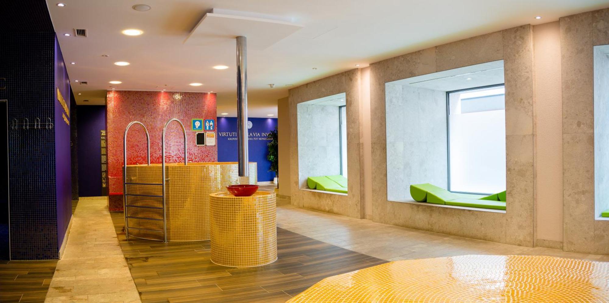 Rimske Terme Resort - Hotel Sofijin Dvor Римске-Топлице Экстерьер фото